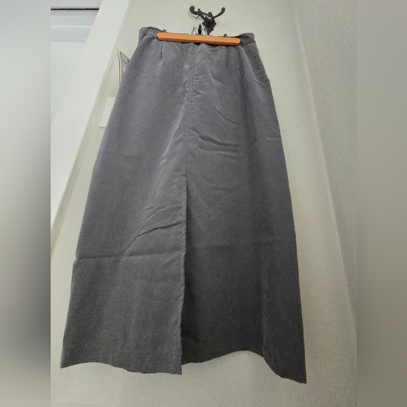 Royal Robbins Long Excursion Skirt - Picture 5 of 5